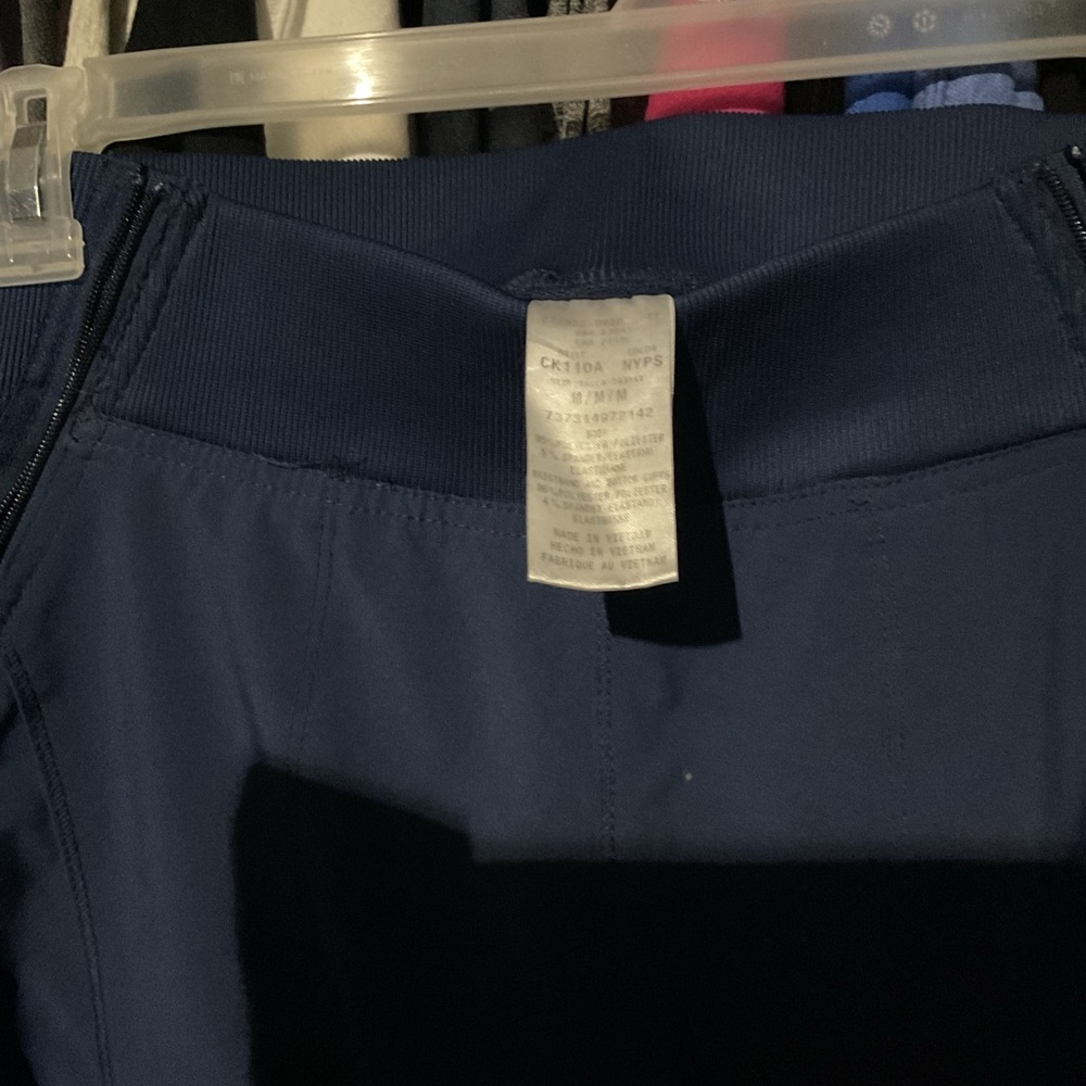 Cherokee Infinity scrub joggers